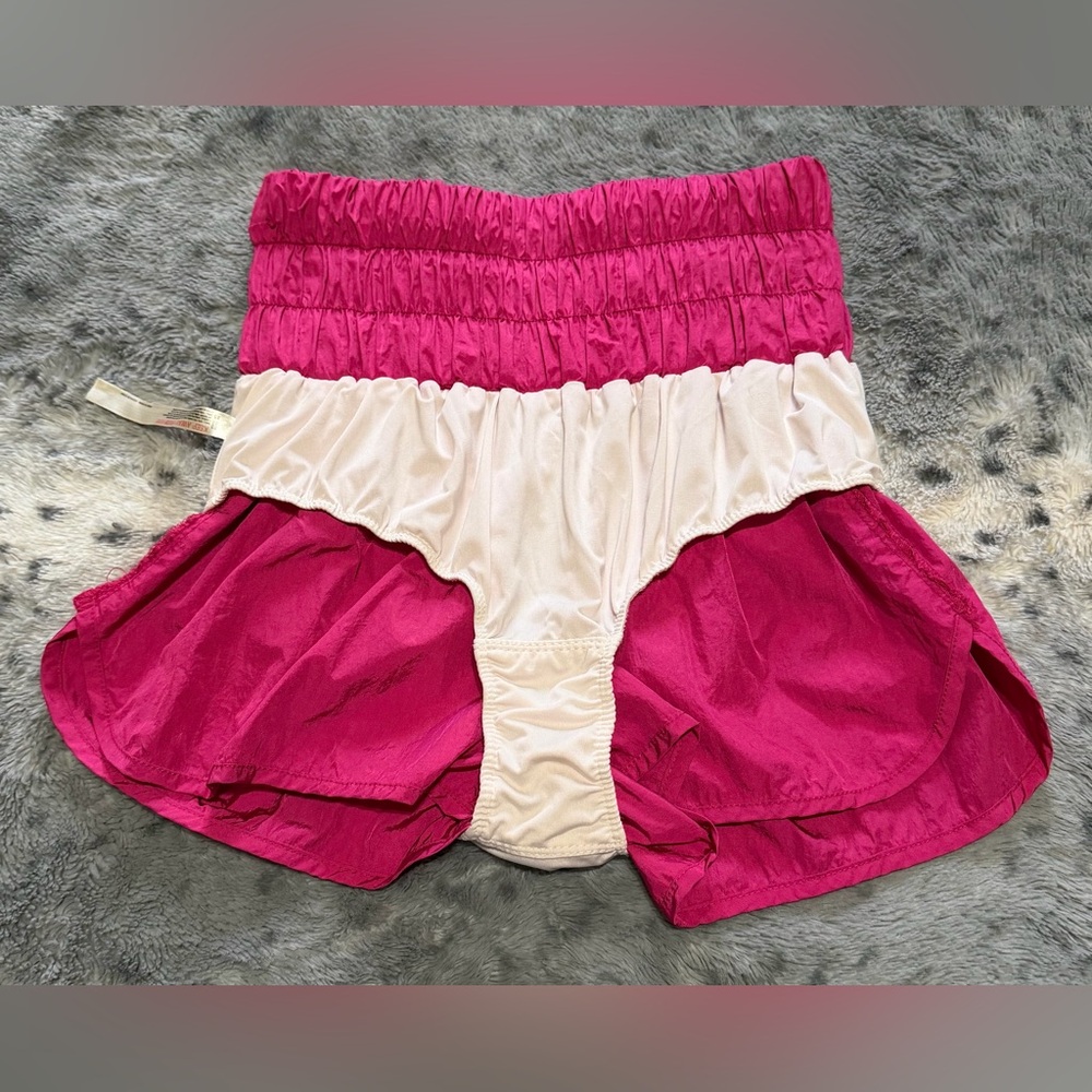 FP Movement by Free People Small High Waist Magenta Shorts Perfect Condition 😍 - Picture 8 of 11